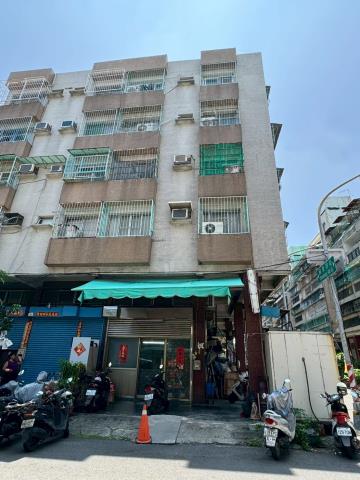 前鎮華廈法拍-5