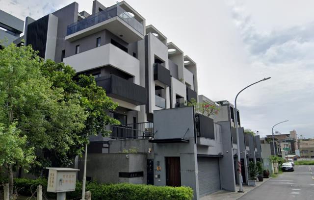 高雄鳥松透天法拍-8