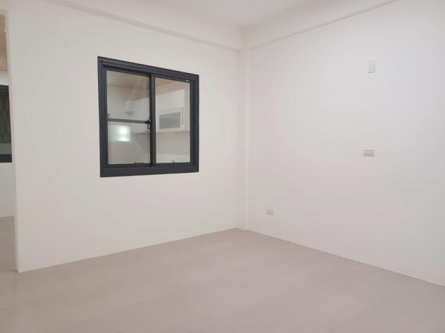 台南南區透天-8