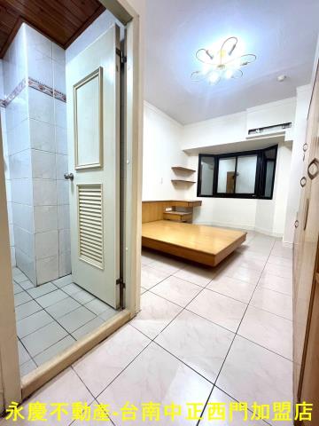 台南東區大樓-10