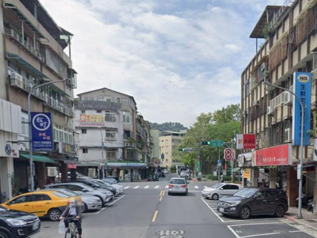 台北文山區公寓法拍-2
