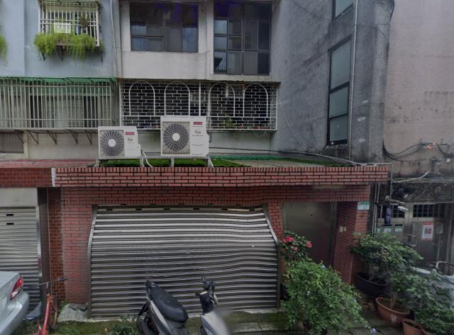 台北信義區公寓法拍-1