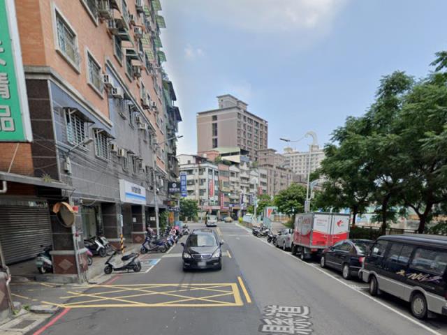 新北蘆洲法拍大樓-8
