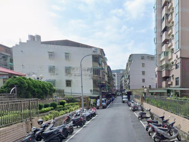 五股拍賣大樓-8