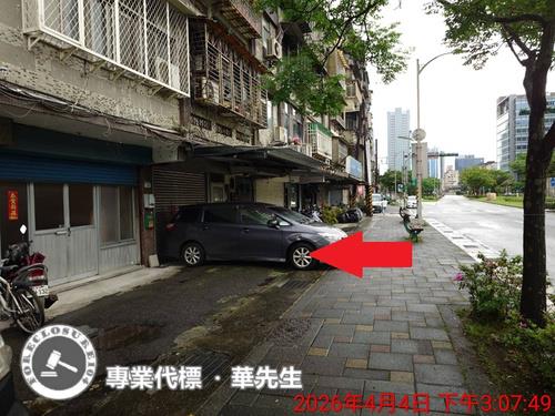 台北南港法拍店面-8