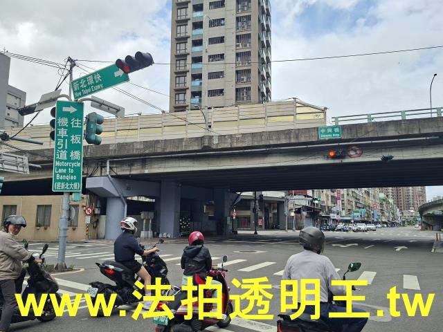 三重大樓法拍-7