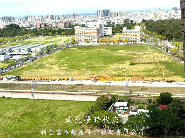 台南南區大樓-12