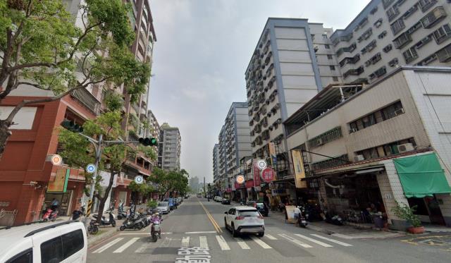 高雄前鎮大樓法拍-5