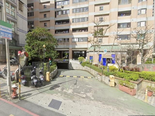 新北大樓法拍-3