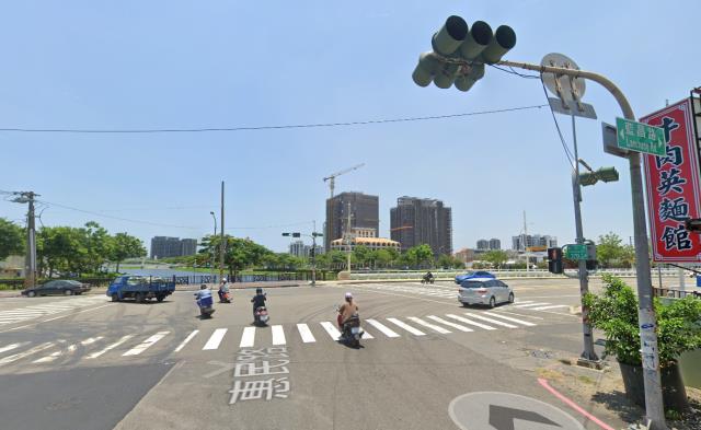 高雄楠梓法拍大樓-2