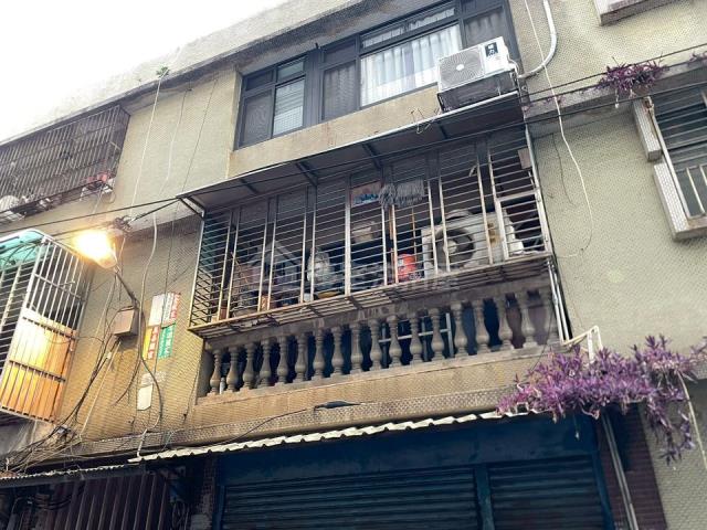 桃園平鎮拍賣公寓-1