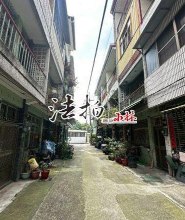 台中拍賣透天-1