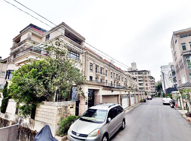 嘉義市大雅路一段別墅