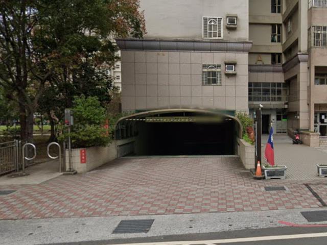 新北五股大樓法拍-7