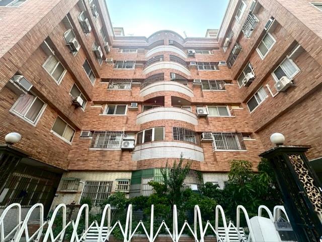 龍井華廈-1