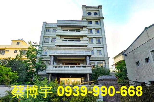 北屯東山路法拍屋別墅