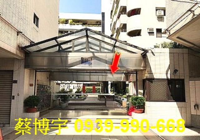 西屯宏凱園邸園法拍屋