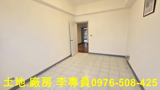 新興區大樓-12
