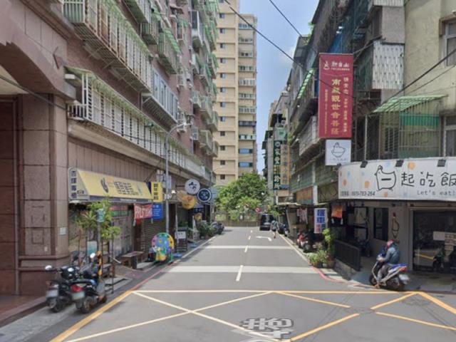 新北新莊大樓法拍-4