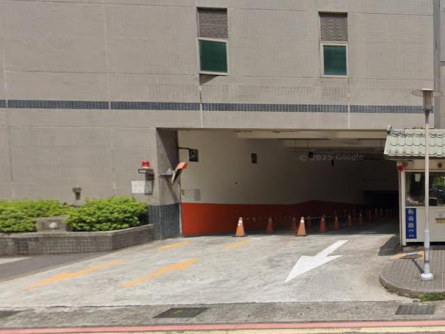 新北中和大樓法拍-7