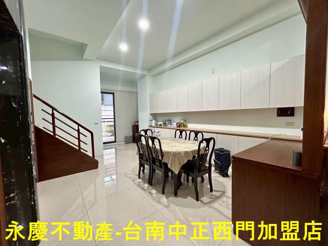 南區透天-8