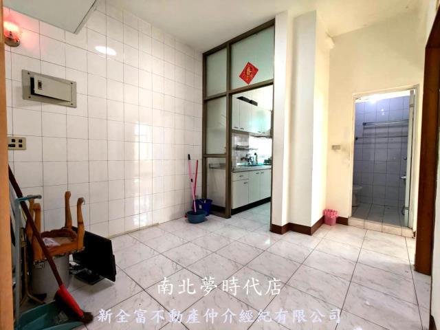台南華廈-11