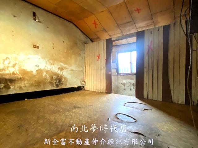 中西區透天-5