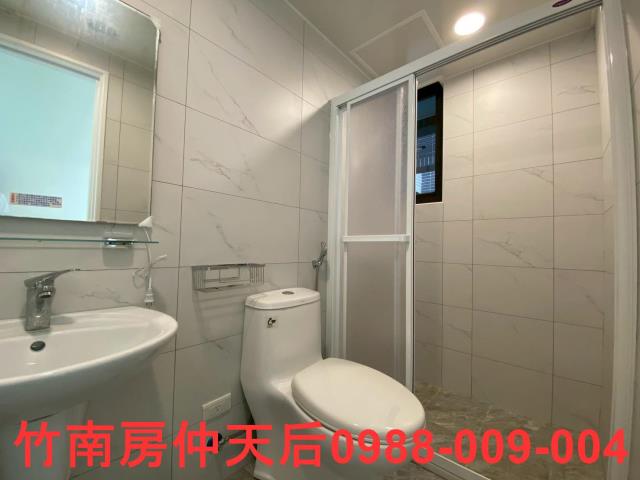 苗栗竹南大樓-7