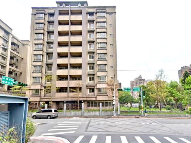 台北文山區拍賣大樓-6