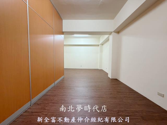台南北區店面-6