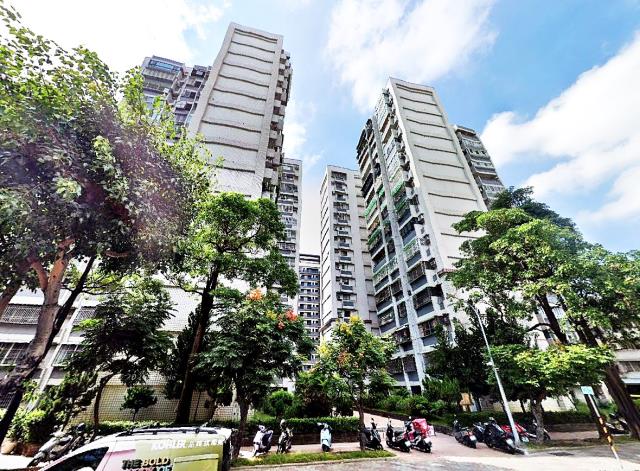 台南市南區新建路4房
