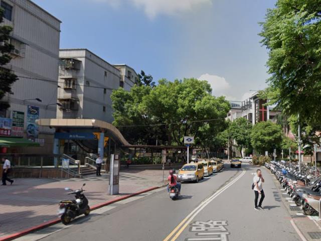 新北大樓法拍-6