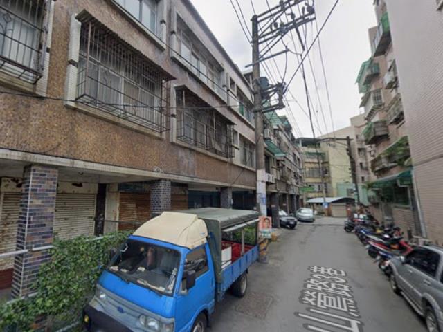 桃園龜山透天法拍-1