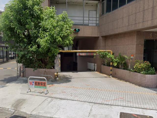 三重法拍大樓-5