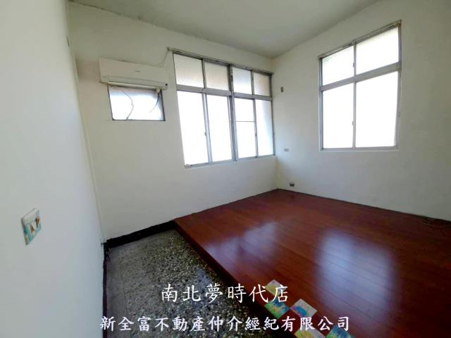 台南新營公寓-4