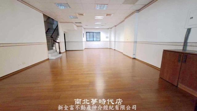 東區透天-3