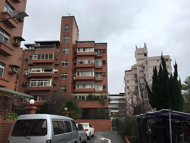 台北內湖華廈法拍-3