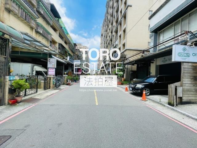 新北泰山法拍透天-7