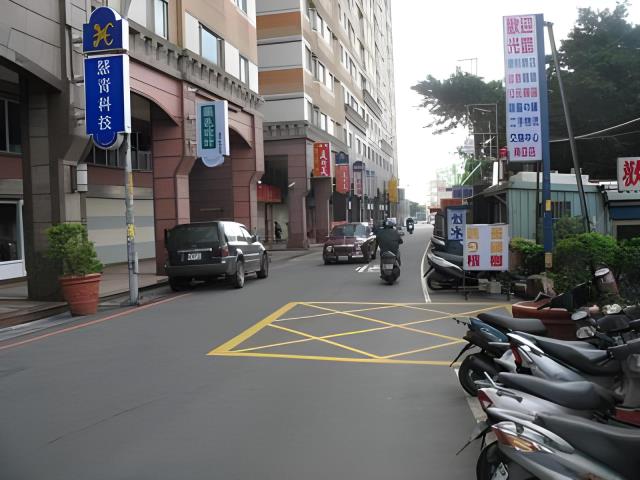 桃園中壢拍賣大樓-4