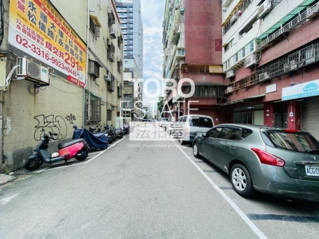 台北信義區華廈法拍-7
