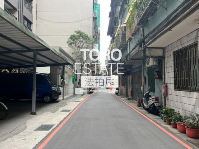 三重法拍大樓-8