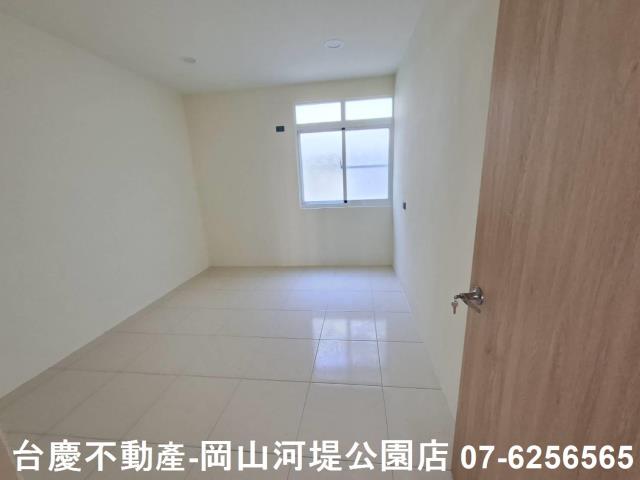 高雄公寓-13