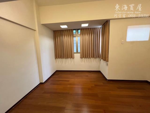 台中龍井透天-12