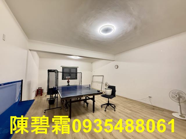 台南東區透天-12