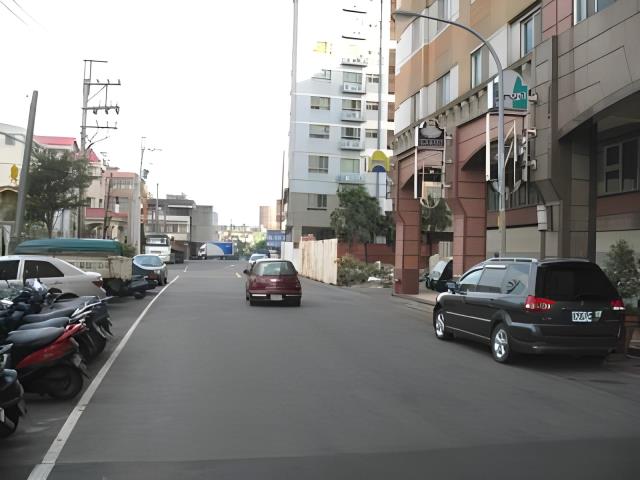 桃園中壢法拍大樓-4