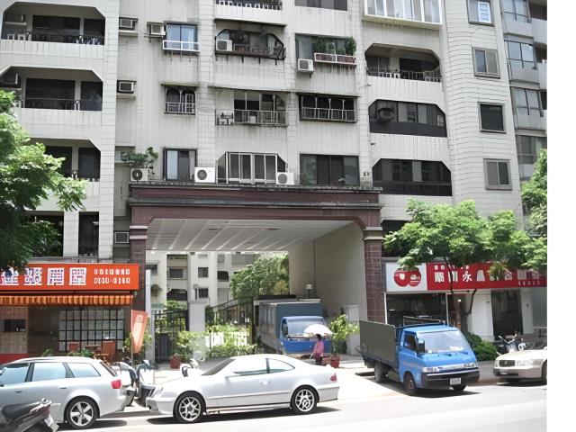 台北士林拍賣大樓-1
