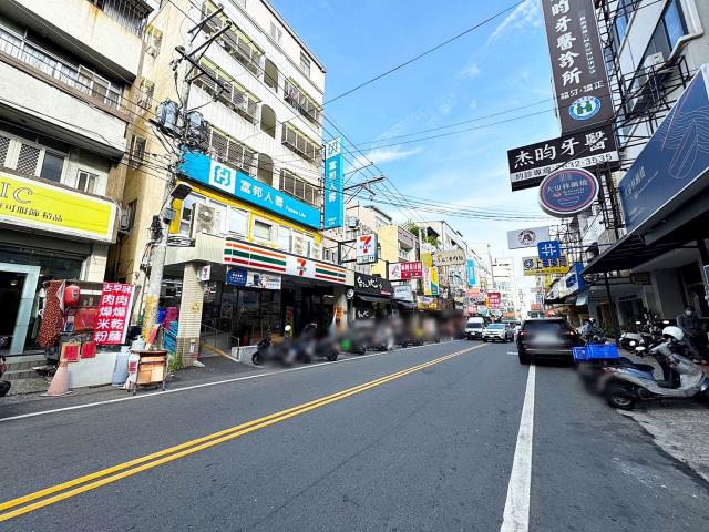 台中龍井透天-1