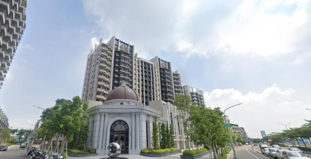 鳳山法拍大樓-3