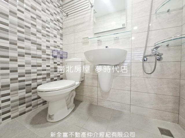 台南南區公寓-7