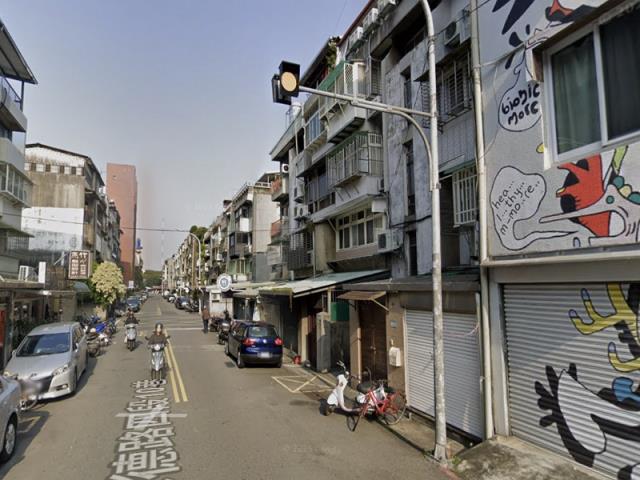 台北士林拍賣公寓-5